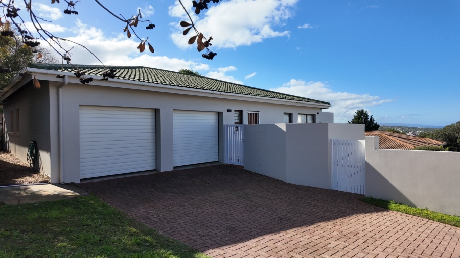 3 Bedroom Property for Sale in Stilbaai Wes Western Cape
